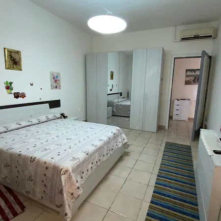 Casa Sara Semesterbostad Torre Lapillo